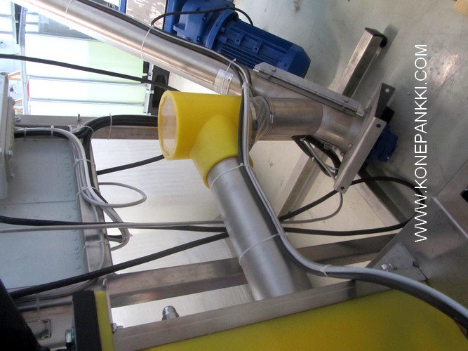 Stainless Steel Tank With Powder Feed Konepankki