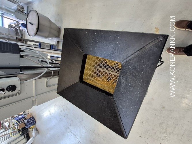 Stainless Steel Tank With Powder Feed Konepankki